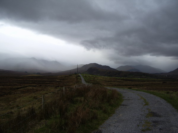 Maam Valley clouds