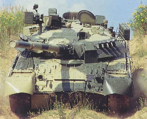 The T-80U's gas turbine engine is the GTD-1250 which produces 920 kW (1250 hp).