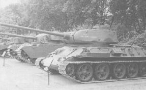 T-34 / 85 Medium Tank