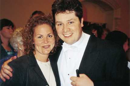 Anthony-carrie4-15-00.jpg (11316 bytes)
