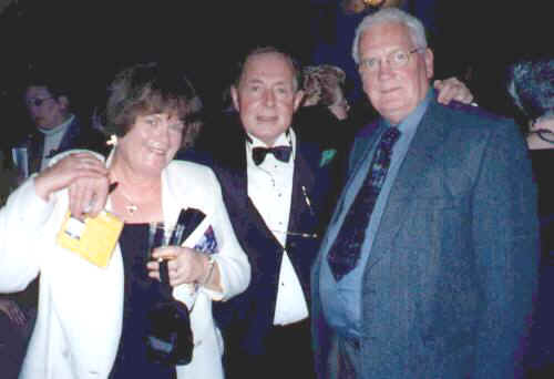 Martha+patrick+art.jpg (21465 bytes)