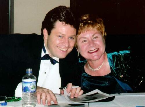Sharon_o_neill.jpg (24900 bytes)