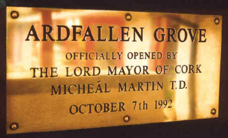 Opening plaque